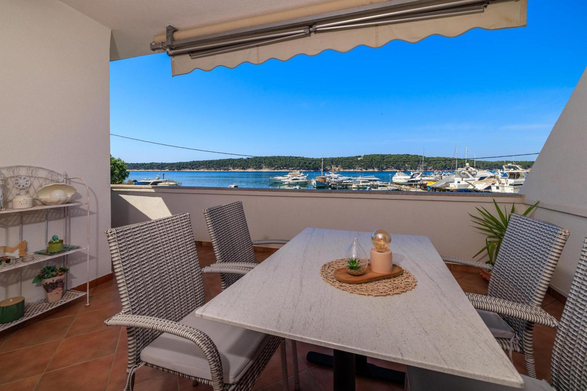 Apartments Near The Sea Barbat Barbat na Rabu 외부 사진
